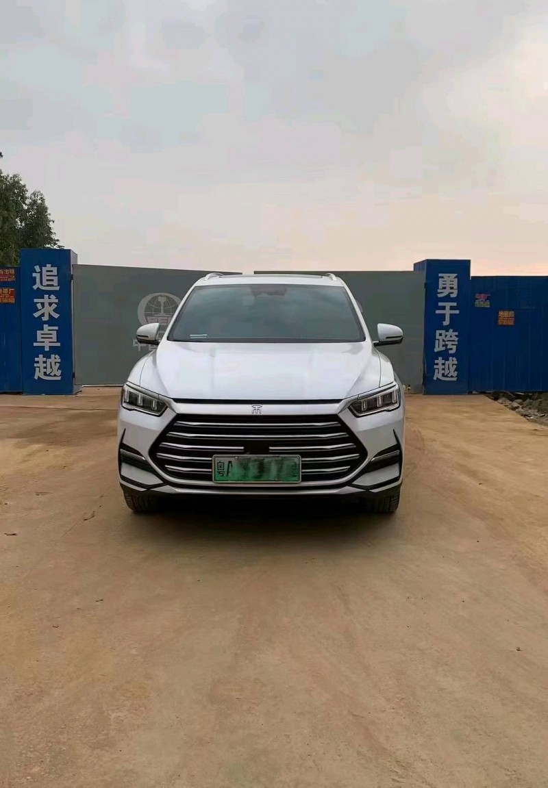 深圳22年比亚迪宋1