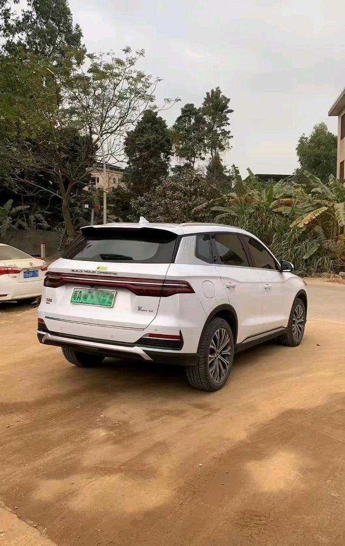 深圳22年比亚迪宋4