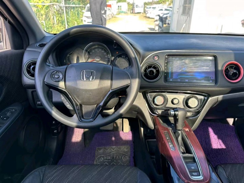 东营16年本田XRV8