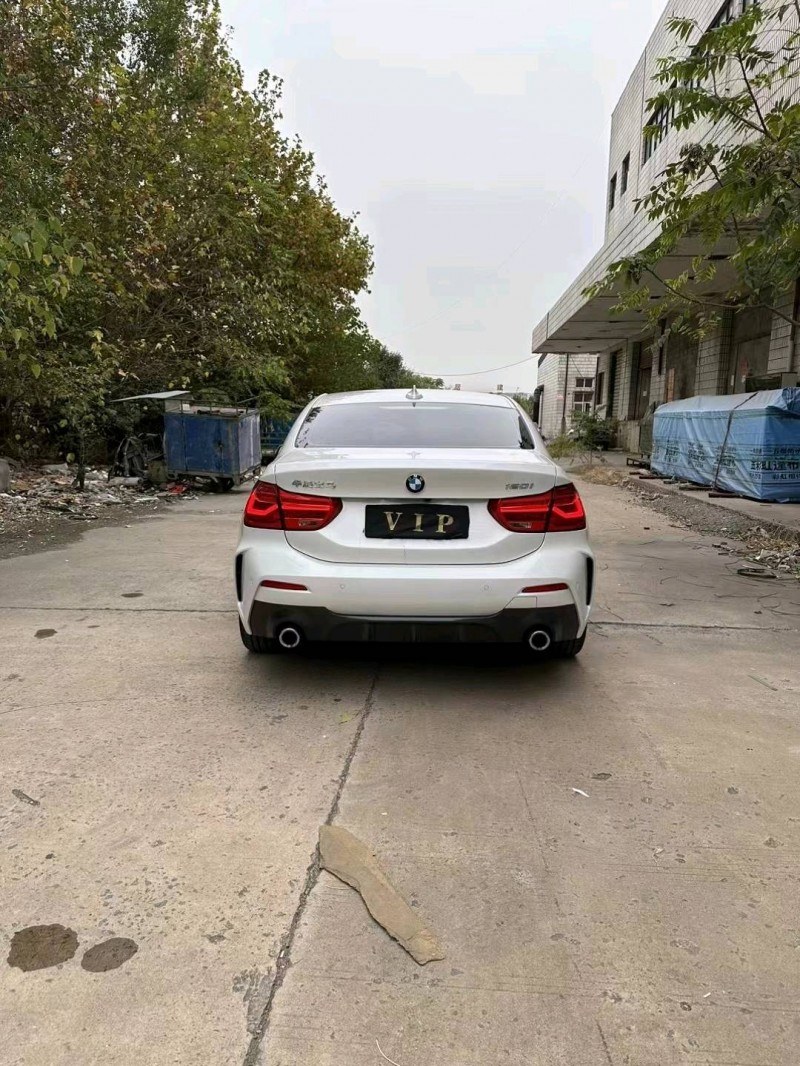邯郸23年宝马1系7