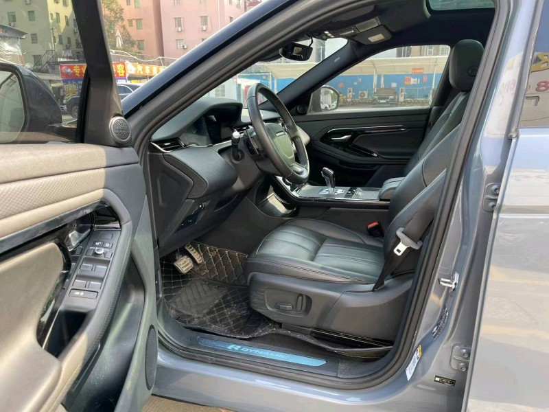 广州21年路虎极光7