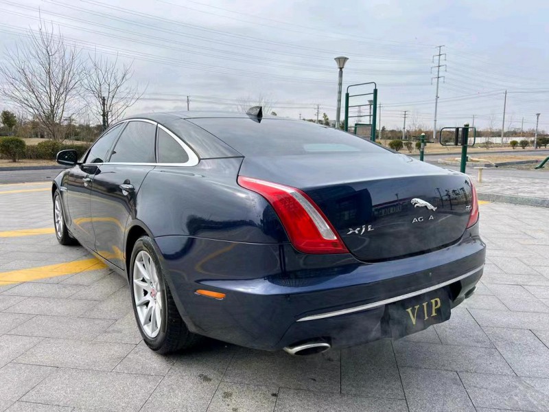 盐城16年捷豹XJL8
