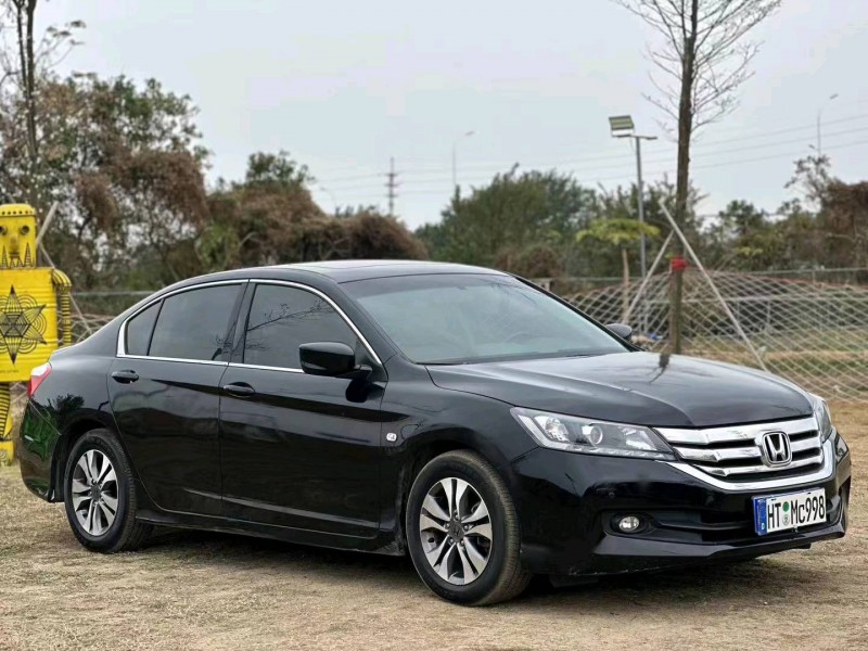 汕头15年本田雅阁2