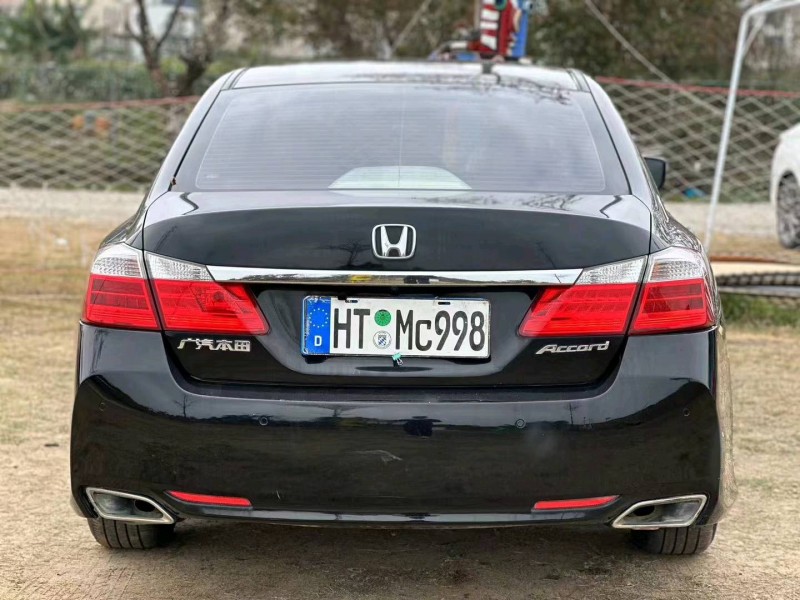 汕头15年本田雅阁9