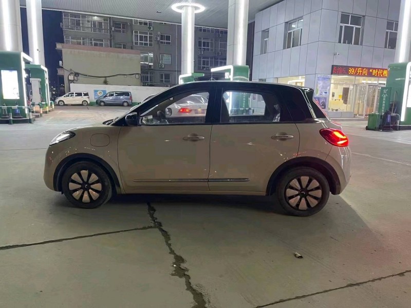 滄州23年五菱汽車繽果4