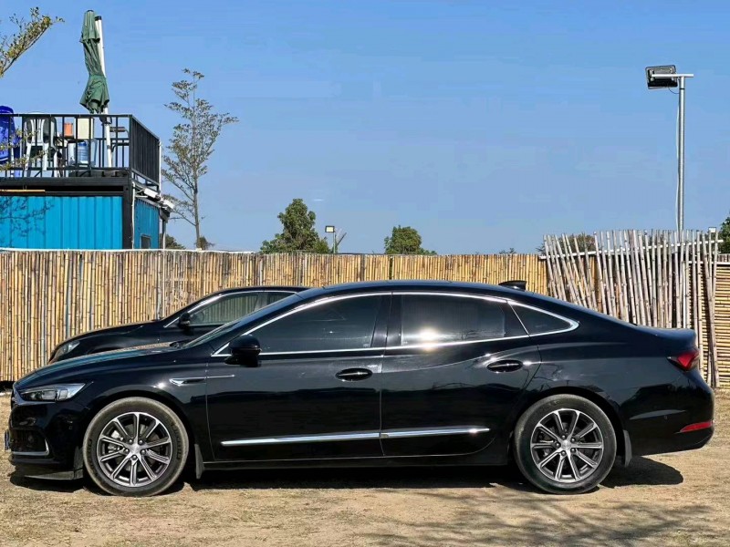 汕头20年别克君越3