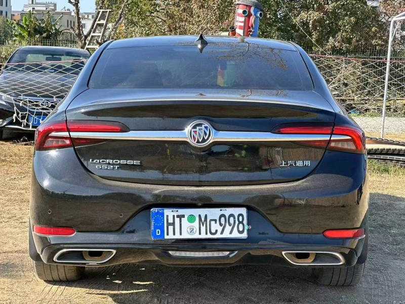 汕头20年别克君越9