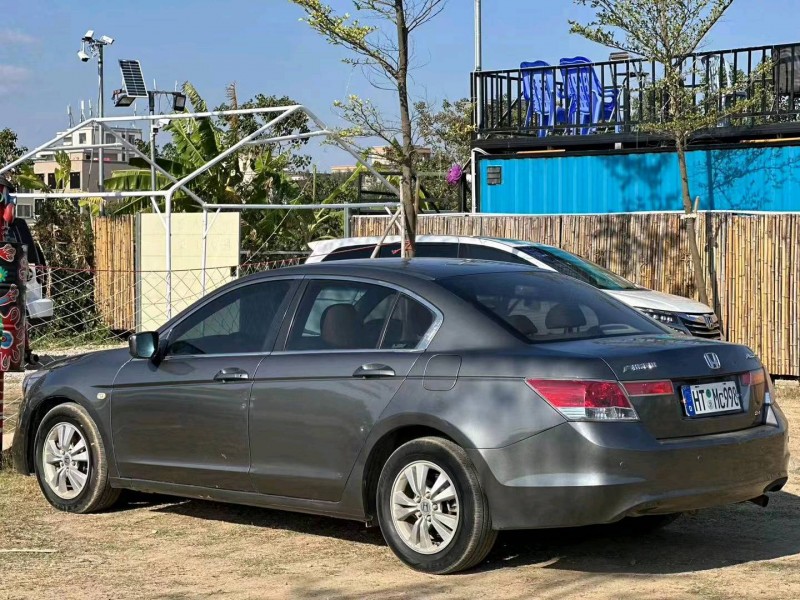 汕头08年本田雅阁7