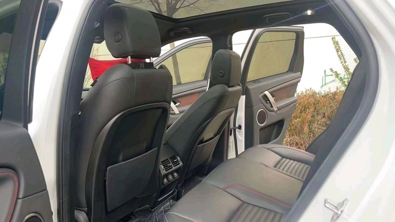 徐州20年路虎发现3