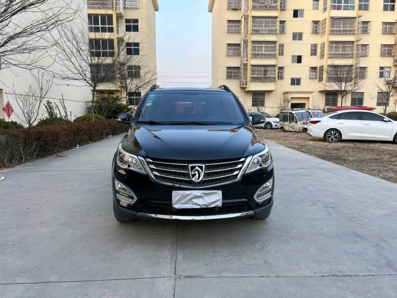 徐州16年寶駿5601