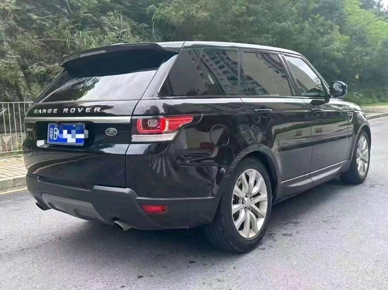 广州18年路虎揽胜运动7