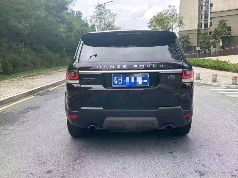 广州18年路虎揽胜运动9