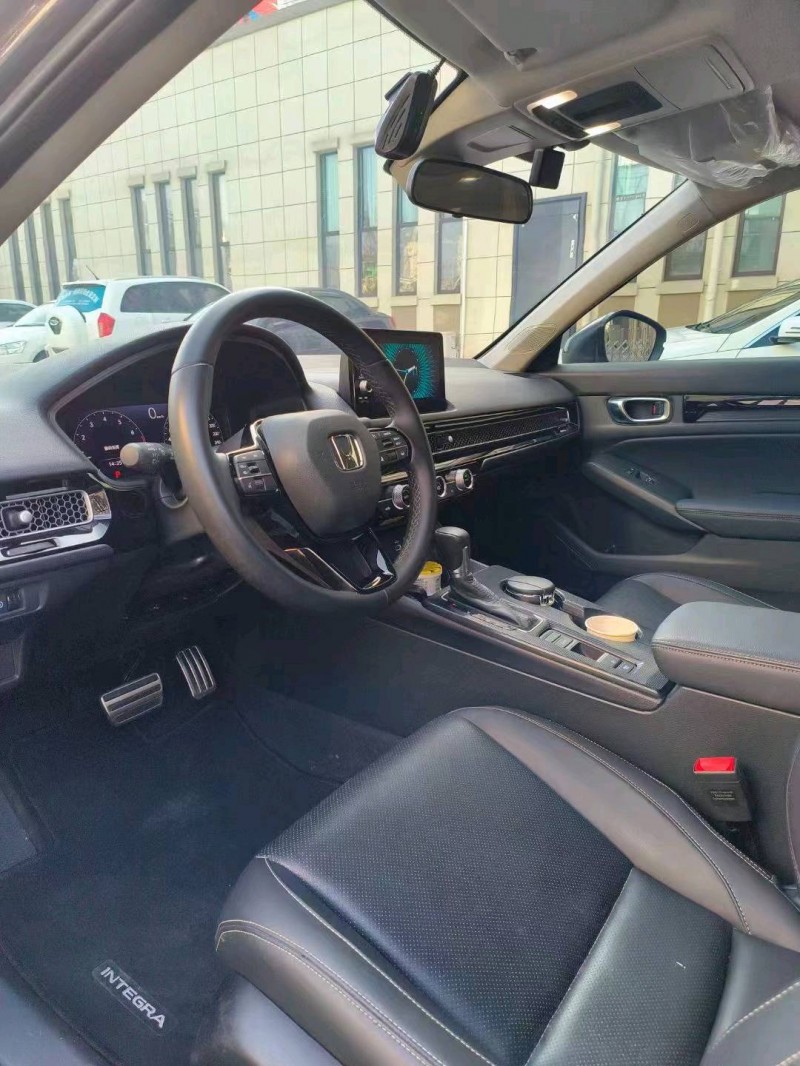 新余22年本田型格6