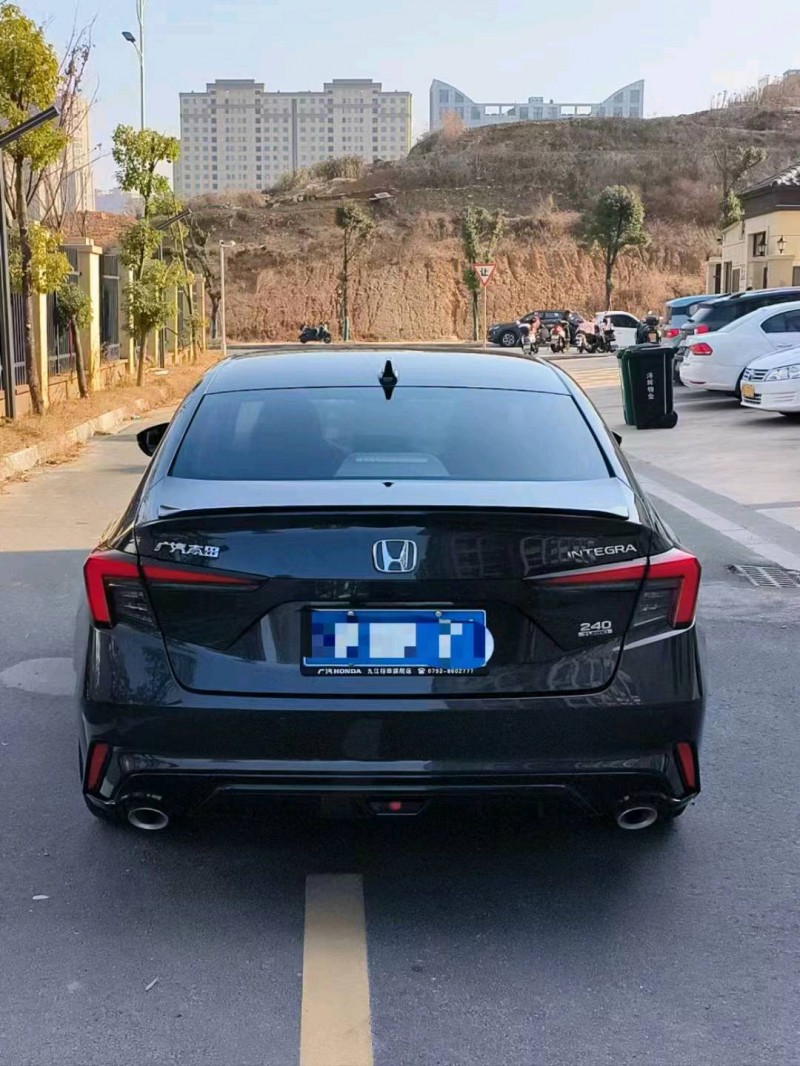 新余22年本田型格8