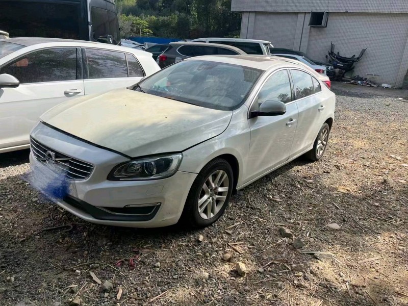 汕头17年沃尔沃S60L7