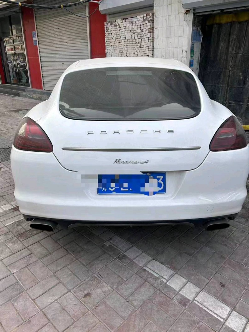 邯郸13年保时捷帕拉梅拉4
