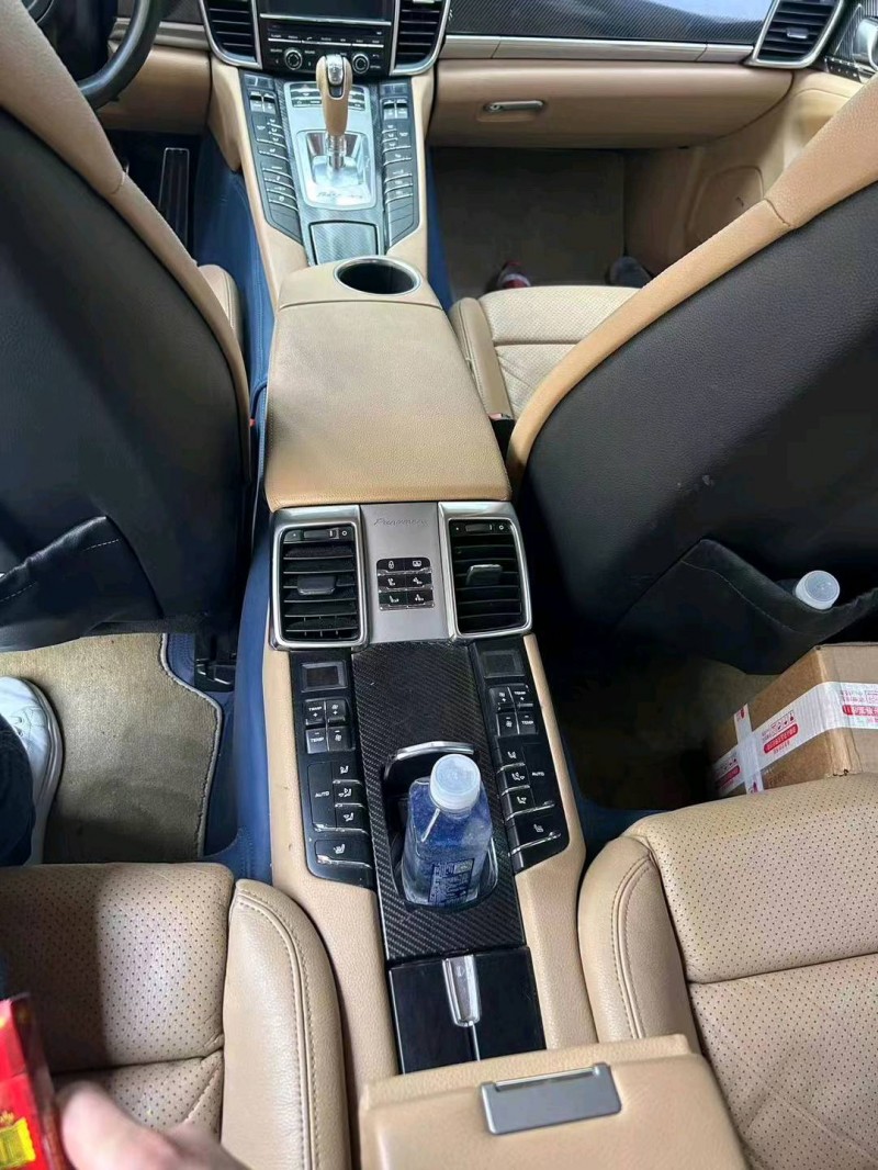 邯郸13年保时捷帕拉梅拉5