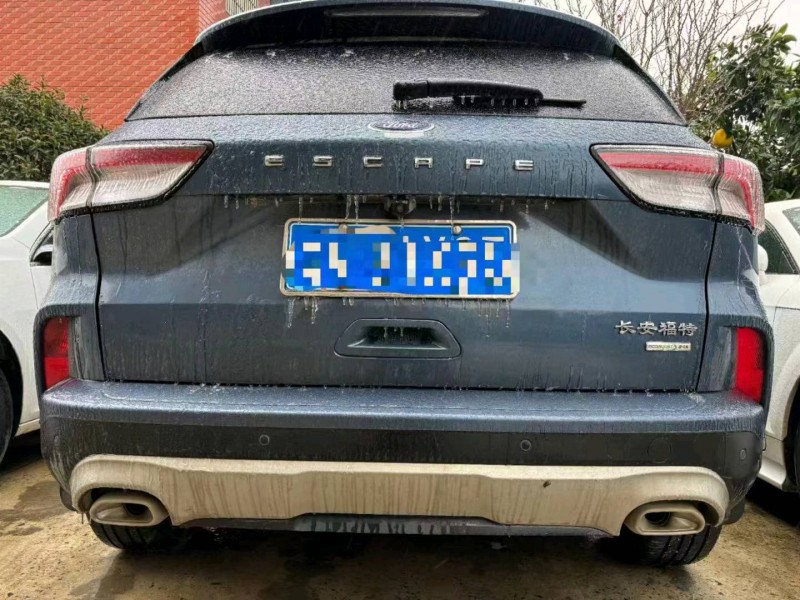 新余22年福特锐际2