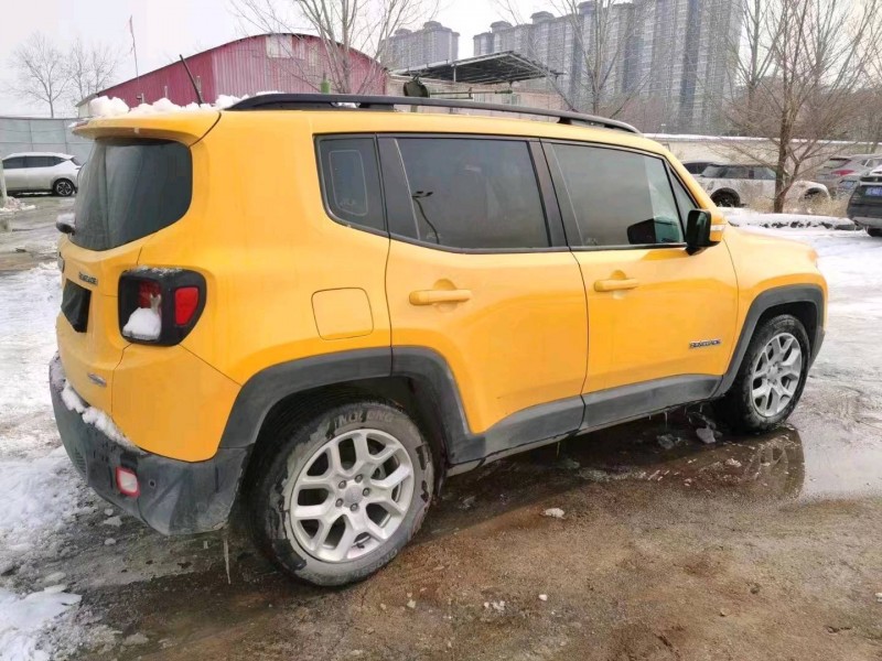 平頂山17年Jeep自由俠7