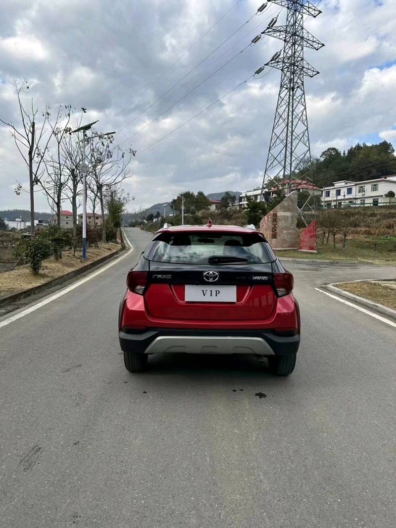 淄博20年丰田YARiS L 致炫6