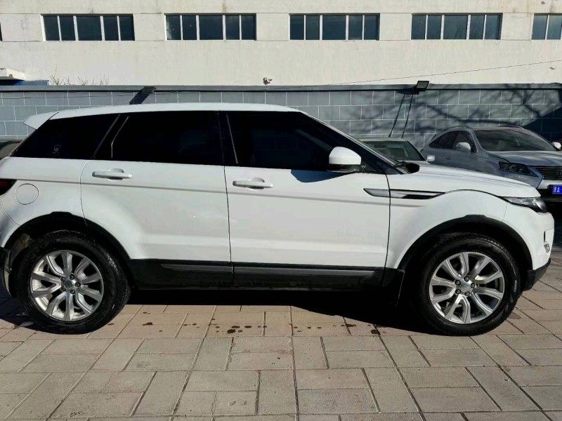 邯郸14年路虎极光6