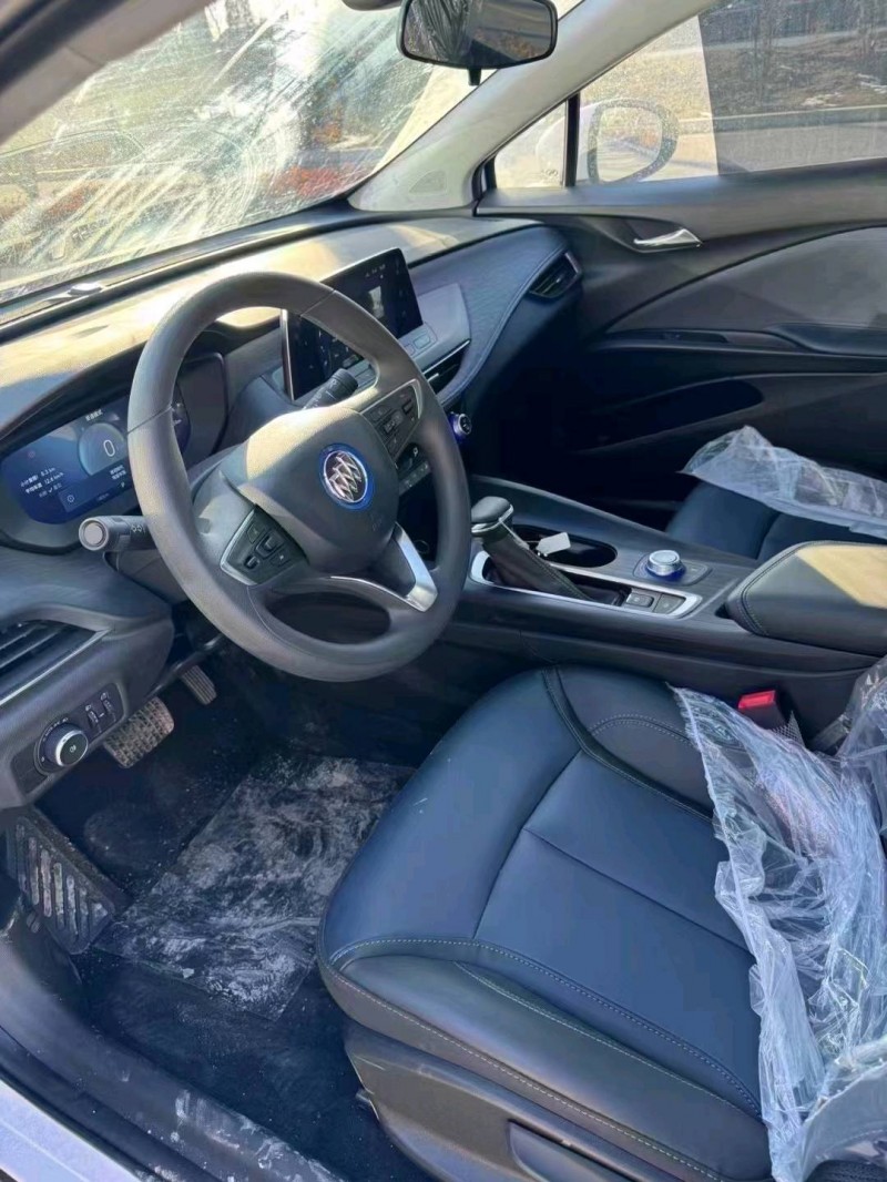 东营23年别克velite68