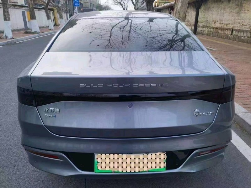 枣庄23年比亚迪秦4