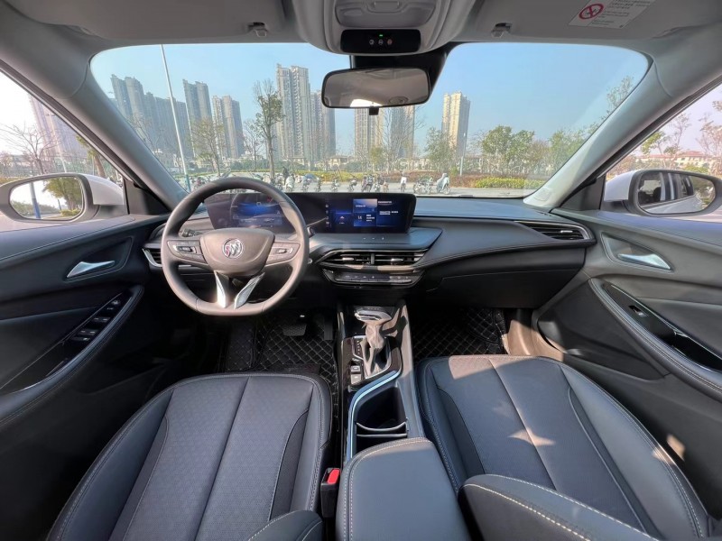 东莞23年别克威朗4