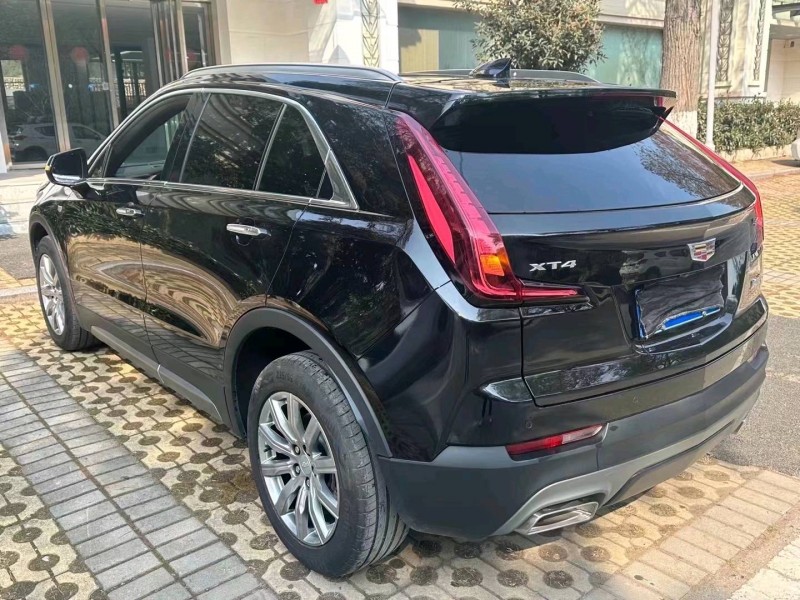 宜昌22年凱迪拉克XT44