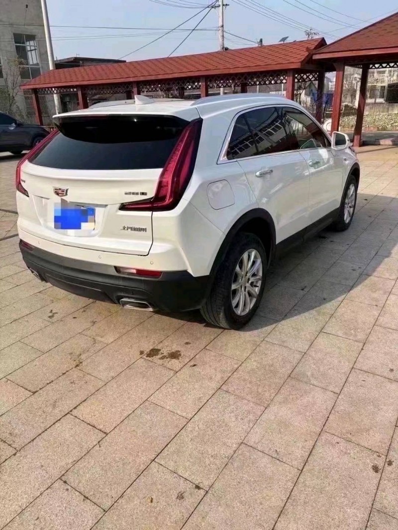 淮南22年凱迪拉克XT44