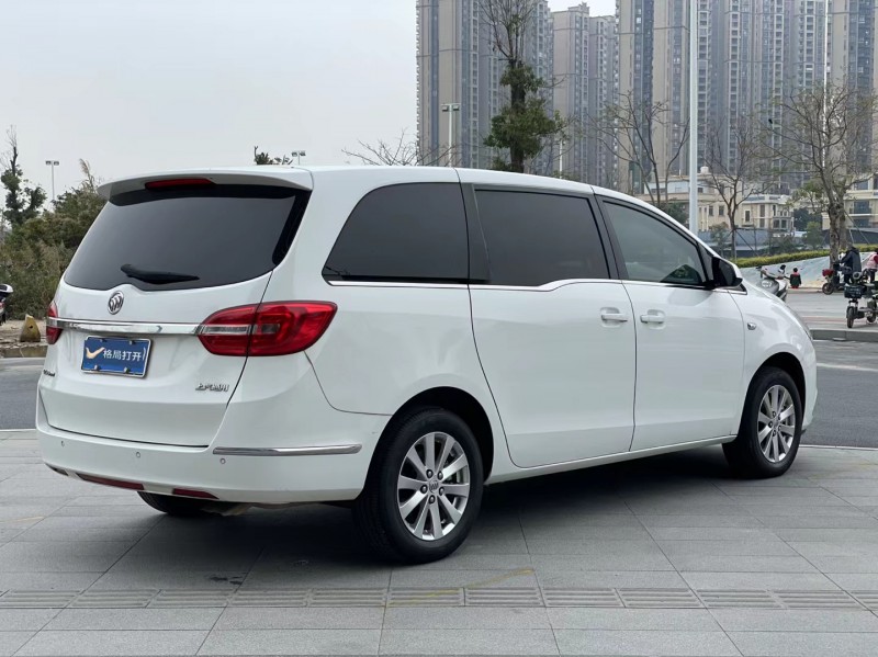 东莞19年别克GL88