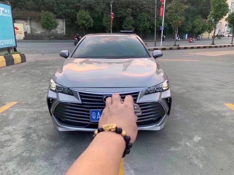 佛山20年丰田亚洲龙1