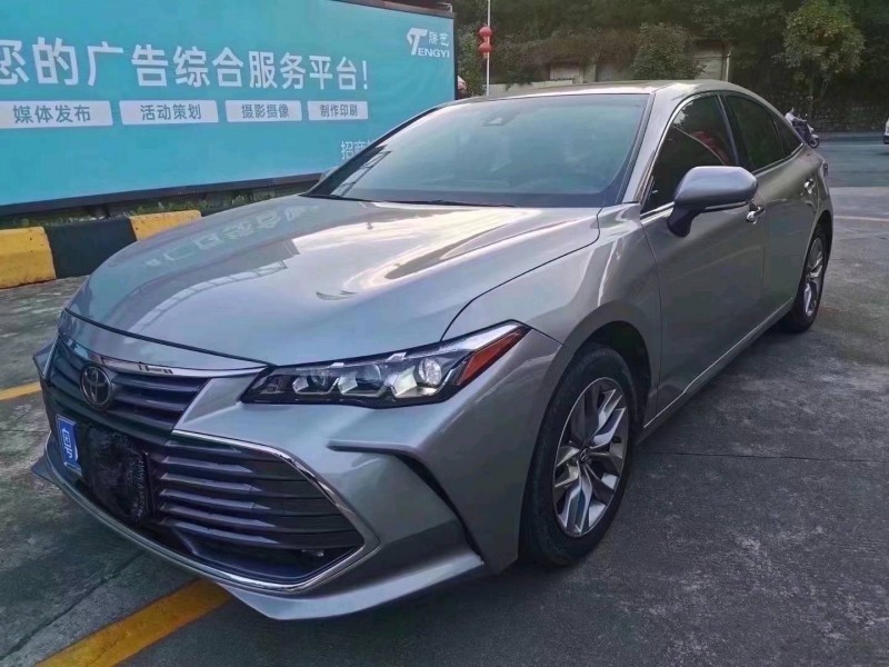 佛山20年丰田亚洲龙2