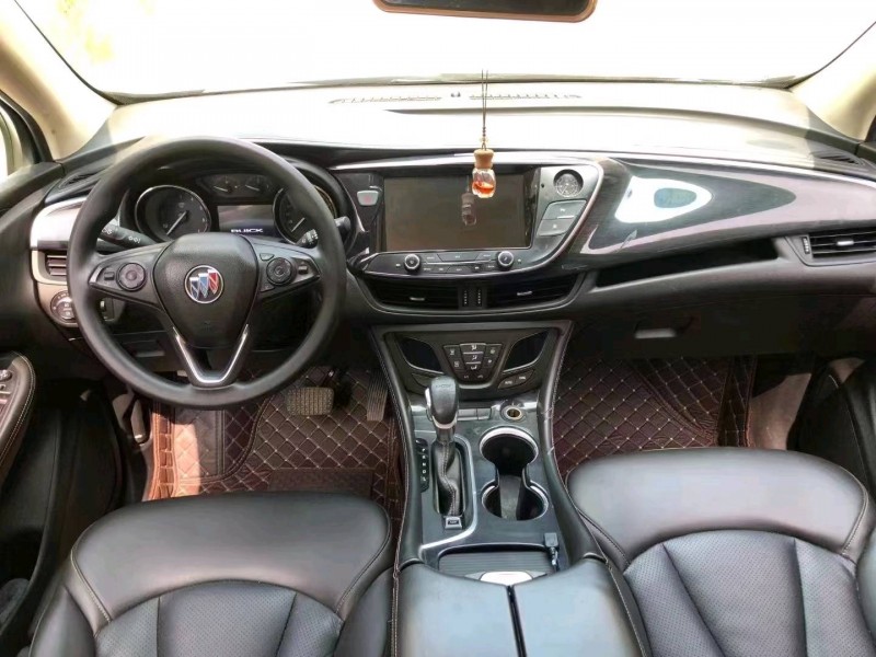 青岛16年别克昂科威6