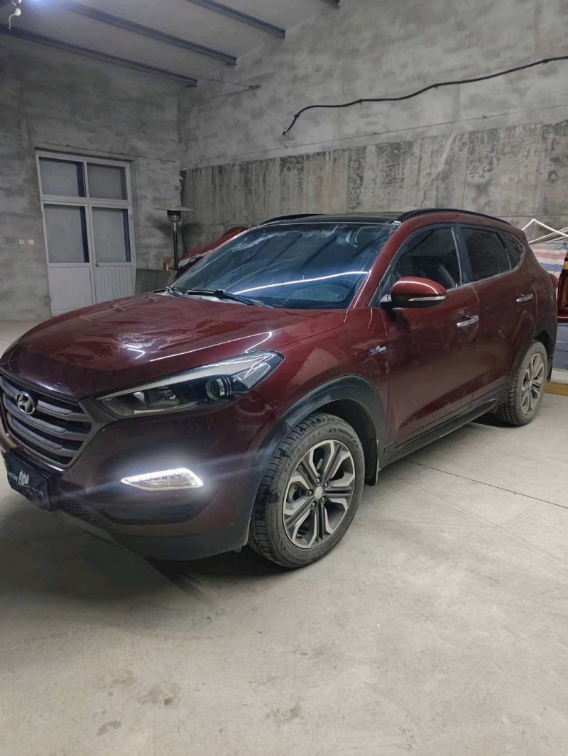 邯郸16年现代途胜2