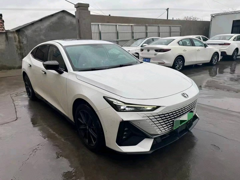嘉興23年長安汽車UNI-V2
