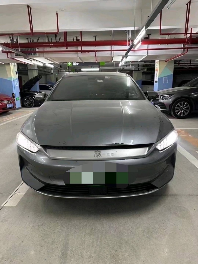 重庆23年比亚迪秦1