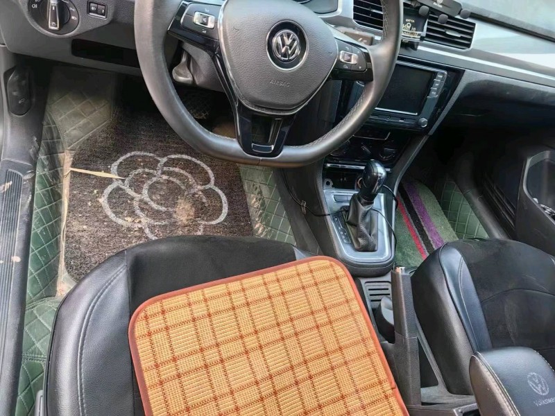 邯郸22年大众宝来5