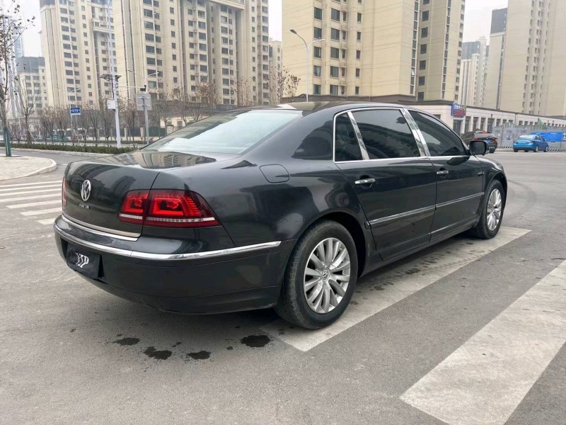 济宁13年大众辉腾7