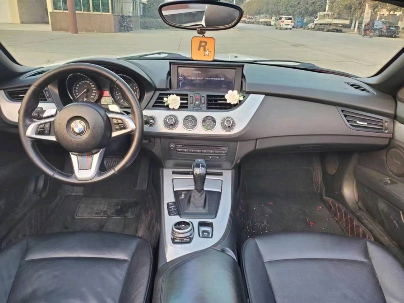 济宁12年宝马Z44