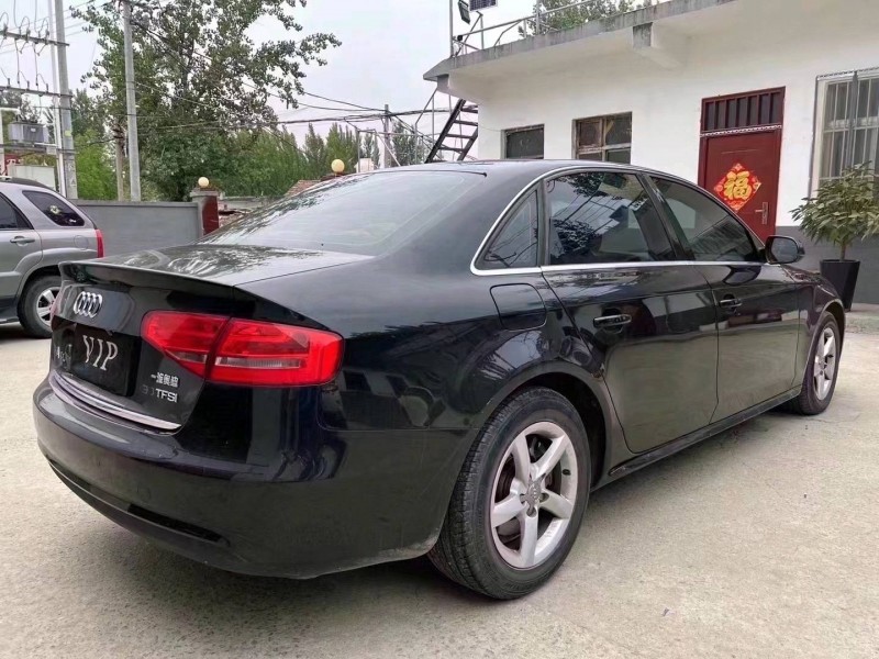 济宁15年奥迪A4L8