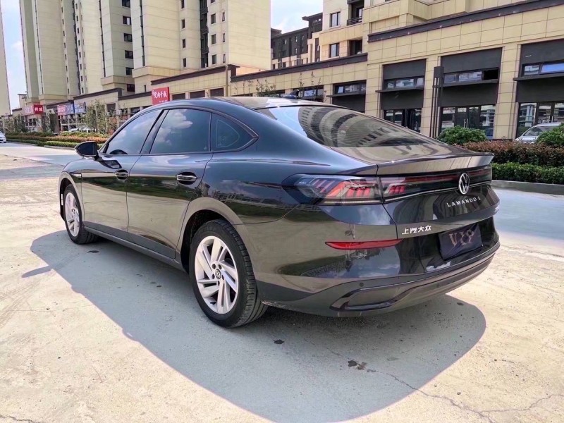 济宁22年大众凌渡8