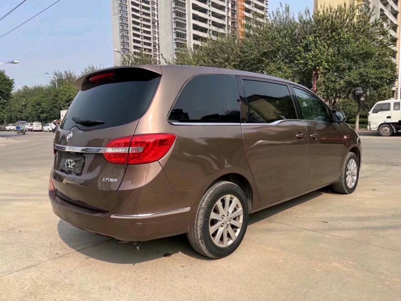 济宁19年别克GL87