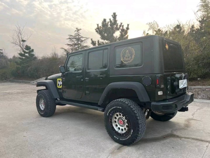 东营10年Jeep牧马人8