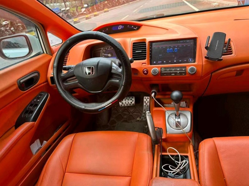 广州11年本田思域6