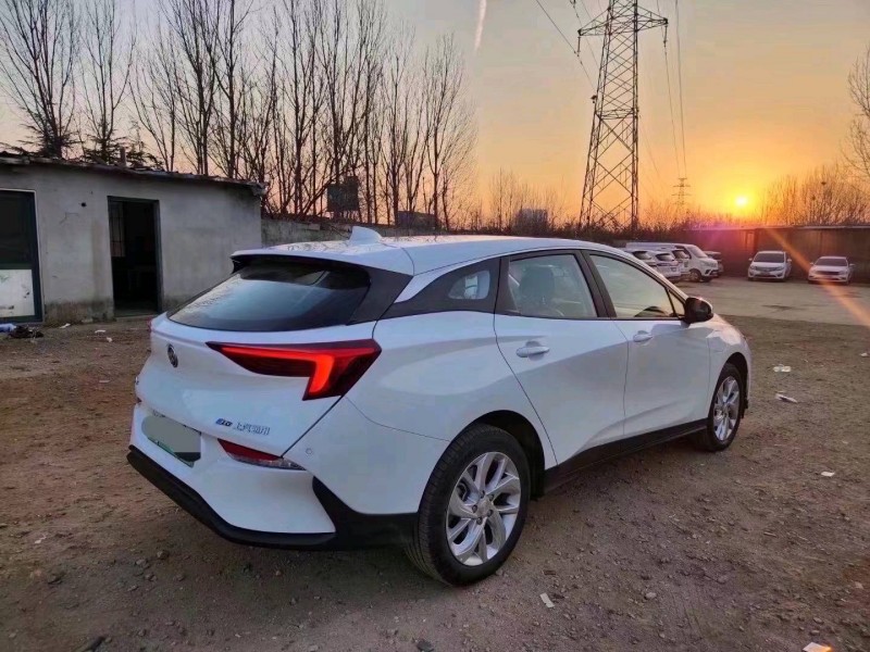 东营23年别克velite65