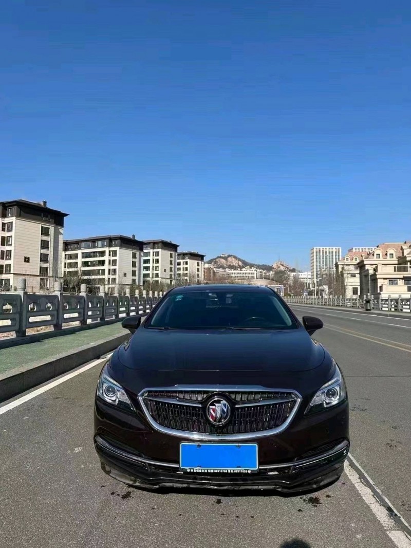 枣庄17年别克君越1