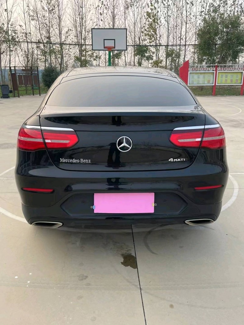 成都18年奔驰GLC7