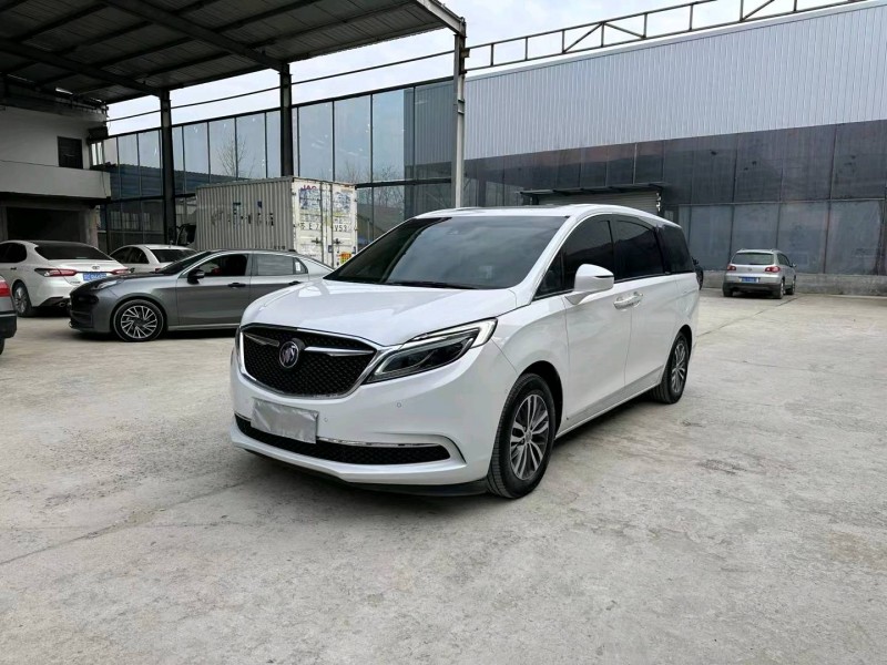 徐州18年别克GL82