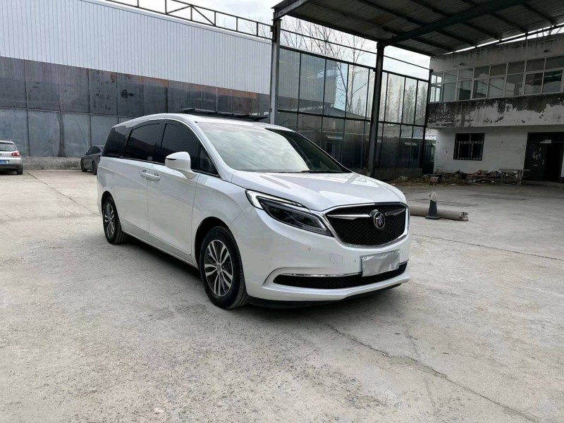 徐州18年别克GL83